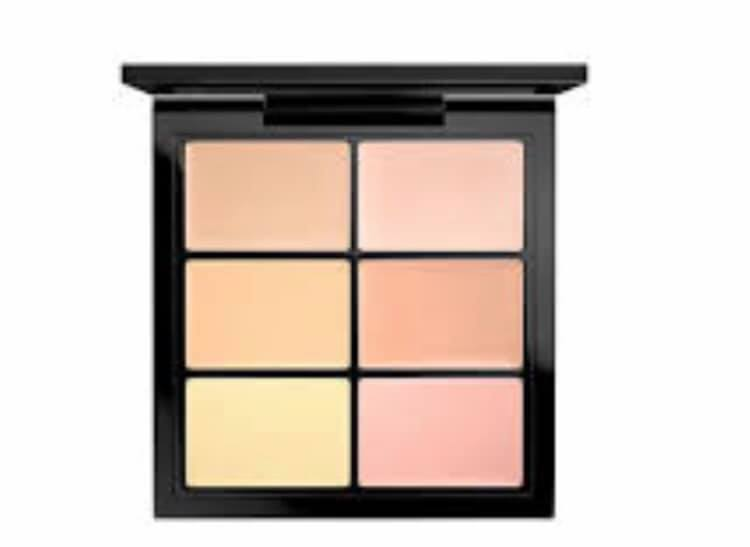 HisBeauty8's tweet photo. 🚨PRODUCT LAUNCH🚨 our new concealer palettes have just become available! Concealers come in multiple shades and the darker shades can even be used as creme contour🤪 ENJOY. Only £8.99 https://t.co/H6ACV3iFb5