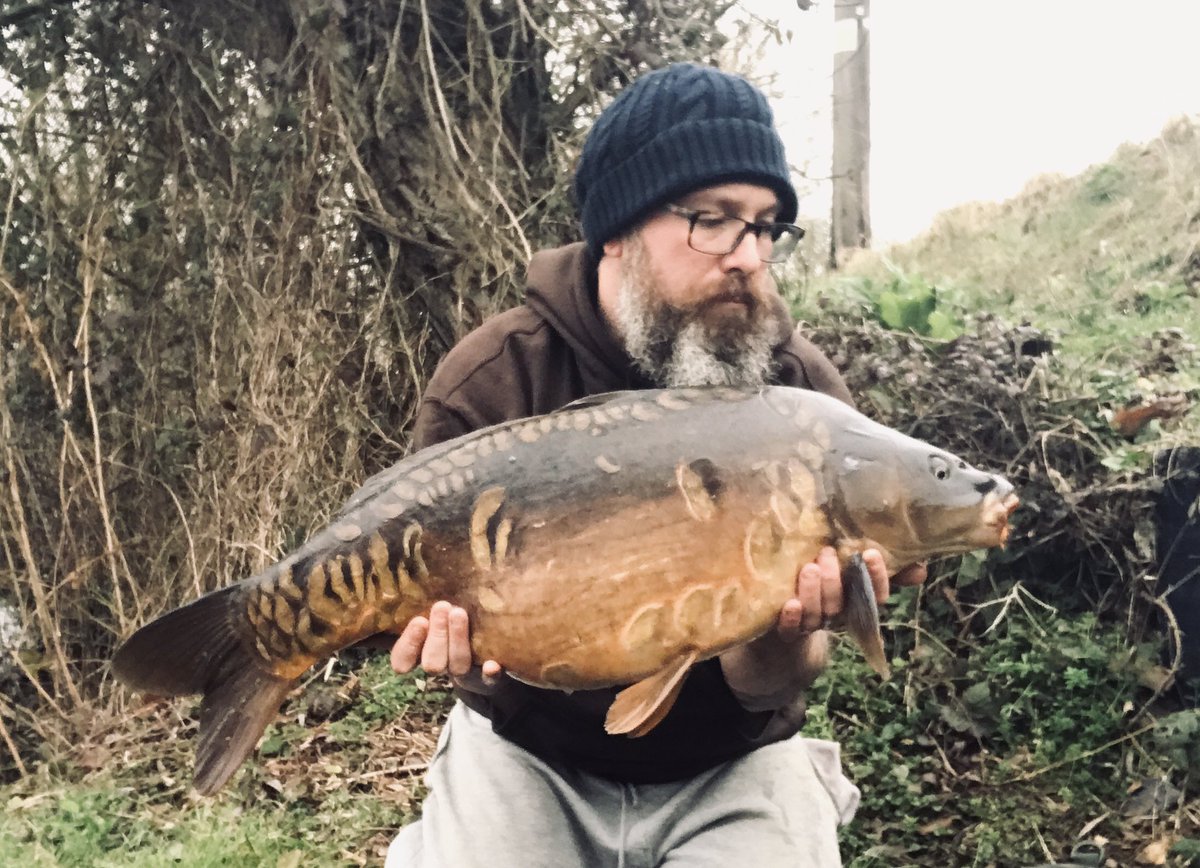 Over nighter last night. Sorry about the photo quality. It was mega early when I packed up, no one was awake and I was late. #carp #carpe #carpfishing #mirrorcarp #rustyrod