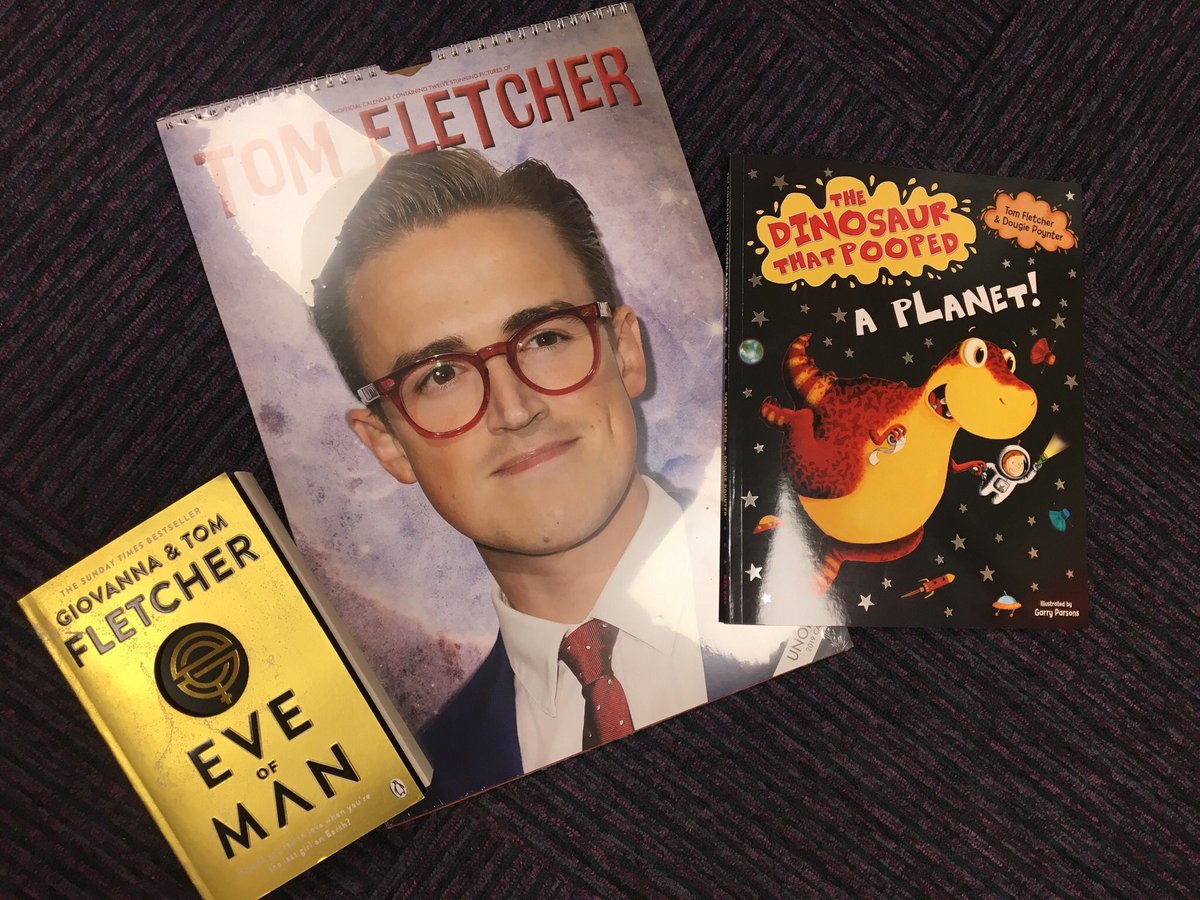 SarahShackell's tweet photo. @TomFletcher @MrsGiFletcher My leaving gifts from my work colleagues. I think I may have mentioned I like you guys a little! 😊 #eveofman #parentgoals https://t.co/Xa51ra3KzQ