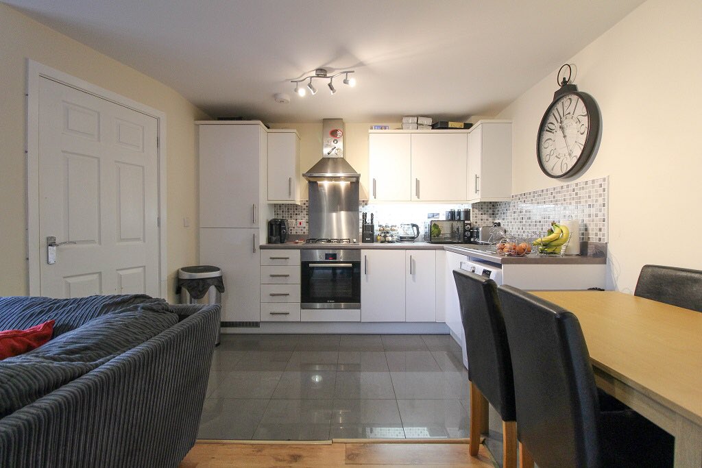 Knights_Estates's tweet photo. KEA Investment Property Of The Week!
https://t.co/5x4o79Iwlo
#findtheknight #KEA #property #realestate #bridgeview #shefford #sheffordhardwick #centralbedfordshire #bedfordshire #buytolet #investment #firsthome #starterhome #laganhomes #POTW #IPOTW https://t.co/JKM3W60eZ7