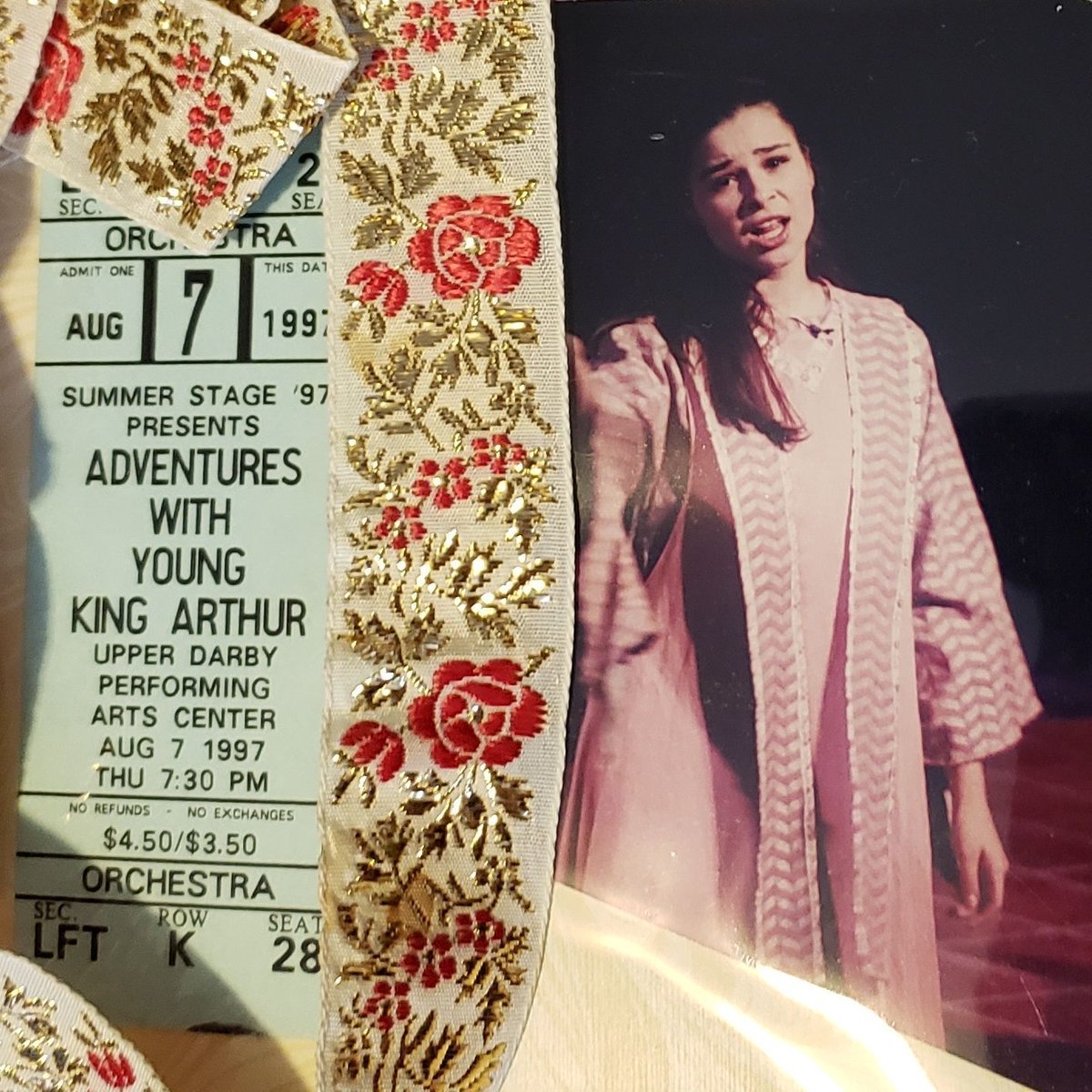 SopranoDonata's tweet image. In honor of @indyopera opening Camelot this weekend I am throwing it WAAAAAYYYYY back to @udsummerstage complete with ticket stub &amp;amp; stolen piece of costume because high school 😂 #tbt #IndySoprano #IndyOpera