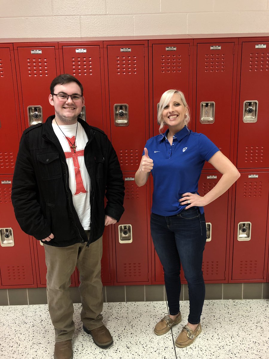 WHSpacknation's tweet photo. Congratulations to Gray Comer for winning the first ever yearbook contest! Gray will now be able to create his own page in the yearbook!🐺🐾 @pack_yearbook https://t.co/Ew7zZrSXaJ