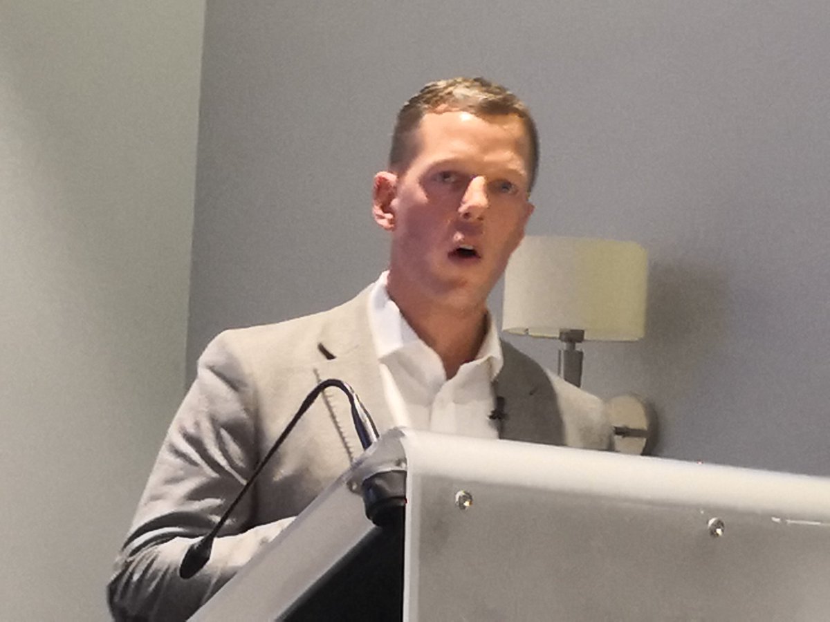 thomaspower's tweet photo. This man @patlynes is really going places with @SullyandStan hosting #InterimExecutives across multiple @WhatsApp groups covering all topics ...very impressed (one to watch) like @JayShettyIW @SyedAhmed #futurebusiness19 https://t.co/jV0eUTSnw1