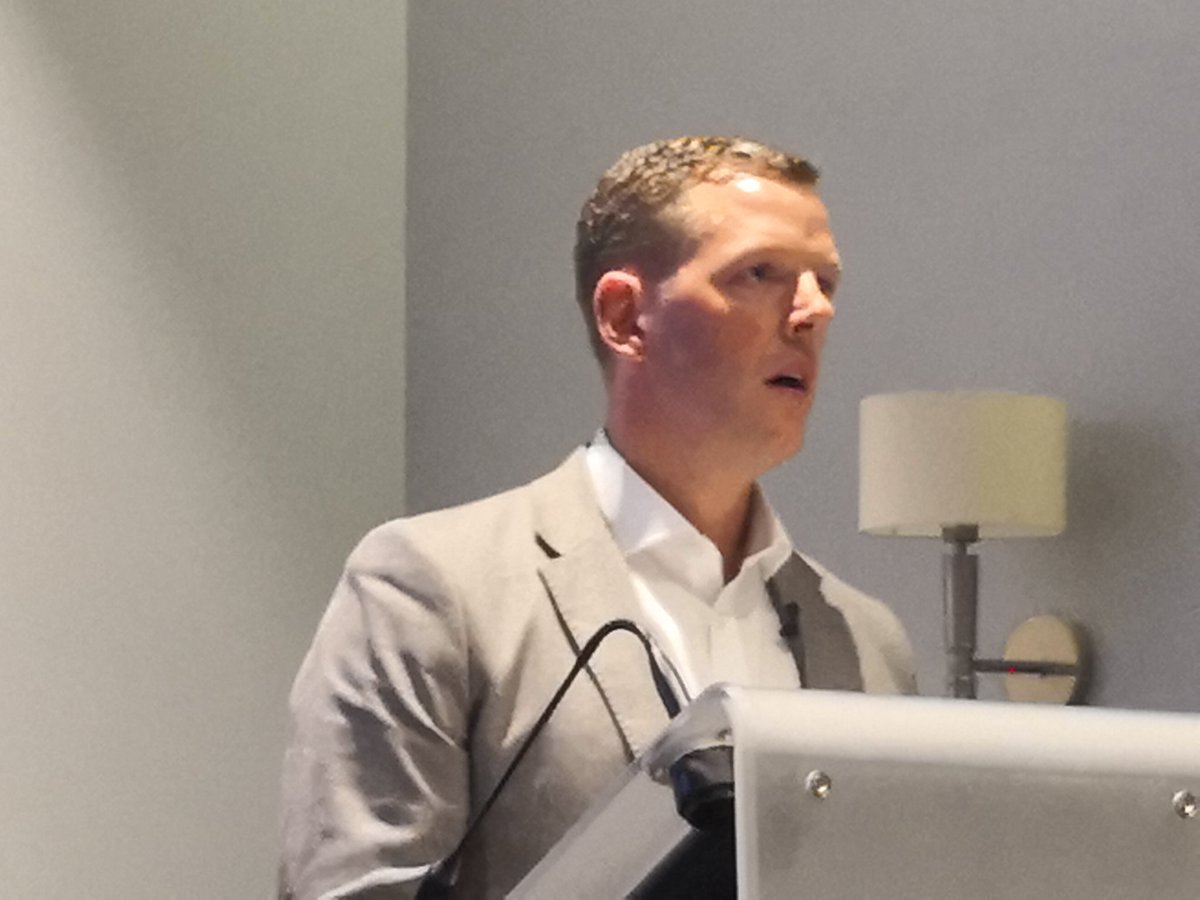 thomaspower's tweet photo. This man @patlynes is really going places with @SullyandStan hosting #InterimExecutives across multiple @WhatsApp groups covering all topics ...very impressed (one to watch) like @JayShettyIW @SyedAhmed #futurebusiness19 https://t.co/jV0eUTSnw1