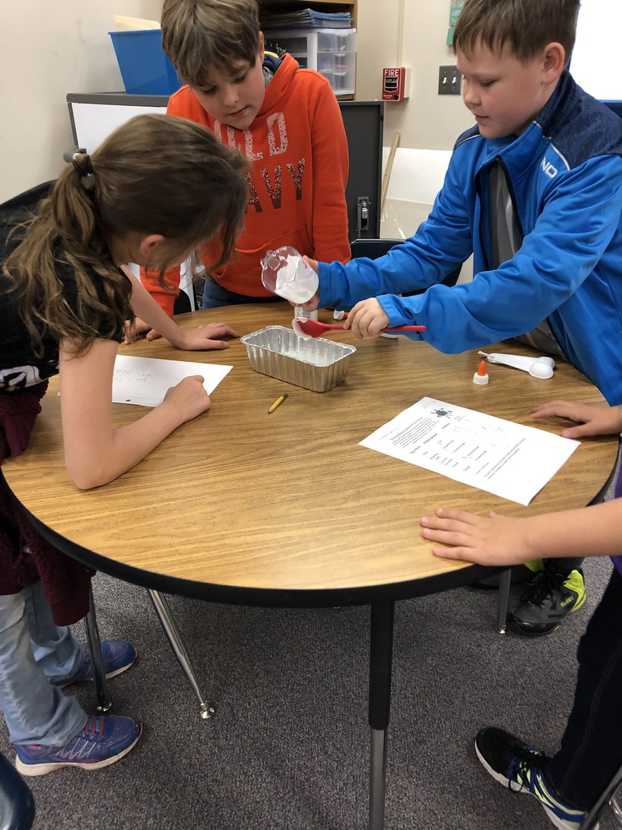 casey_morito's tweet photo. Real world application with equivalent fractions and slime today for math! #DolphinStrong @HOMdolphins https://t.co/UlAGna6JC2