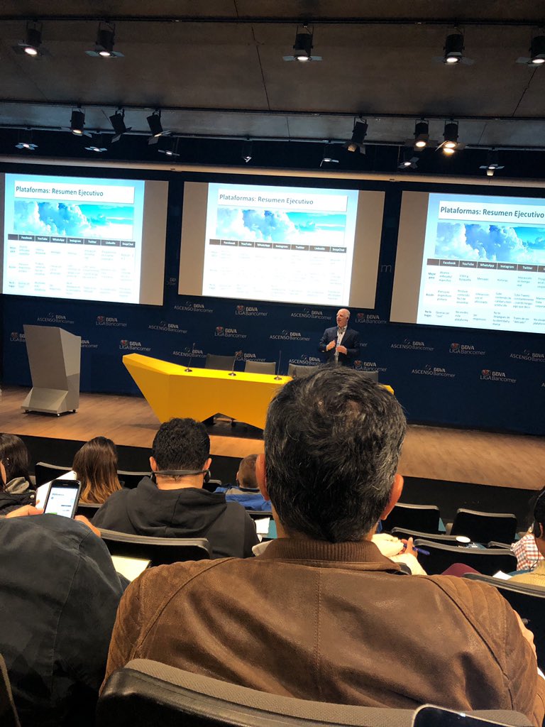 BeRuede's tweet image. Actualizándonos en el #CNDtraining