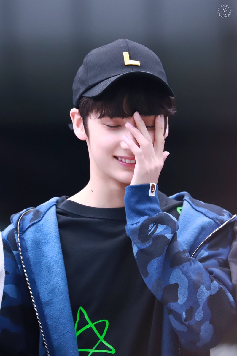 hueningpic's tweet photo. 190321 | ©20020814_com
#HUENINGKAI #TXT #TOMORROW_X_TOGETHER #휴닝카이 https://t.co/Rt5f28kukc
