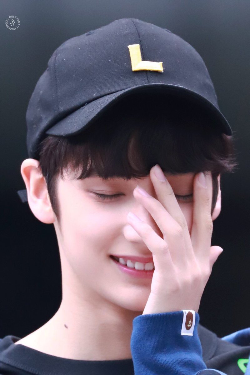 hueningpic's tweet photo. 190321 | ©20020814_com
#HUENINGKAI #TXT #TOMORROW_X_TOGETHER #휴닝카이 https://t.co/Rt5f28kukc