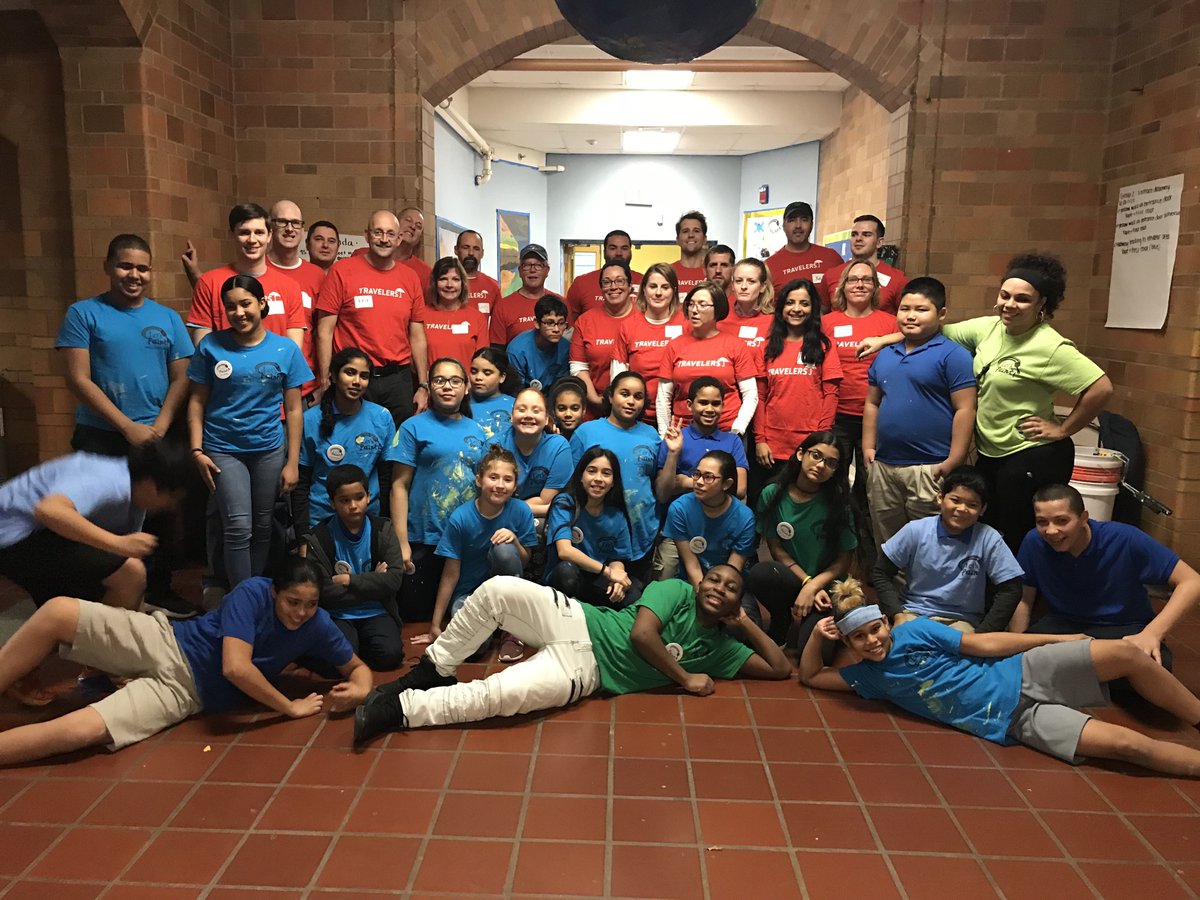 CCEA_Hartford's tweet photo. We’re looking to grow our online presence on Twitter! Give us a follow if you haven’t already and retweet this to spread the word. Thank you!
#CCEAHartford #LetsPaintCT #volunteer #Hartford https://t.co/wKZJY5vCFl
