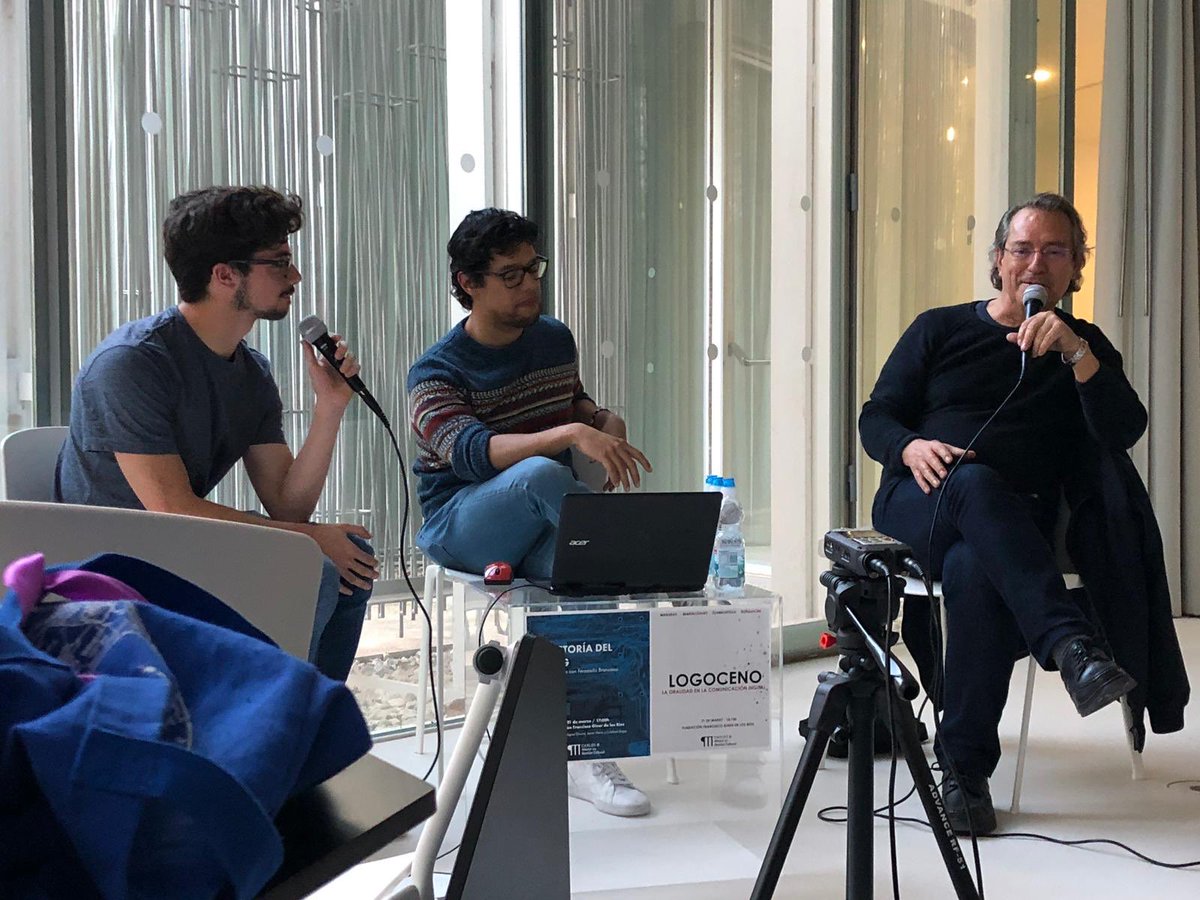 IntermediarteC's tweet photo. Hoy, nuestro compañero de Intermediarte Miguel Gracia ha participado en la #SCD19 con la compañía de @cristhian_rr y @FernandoBroncan para hablar del los #Cyborgs https://t.co/1v1RHqIXa6