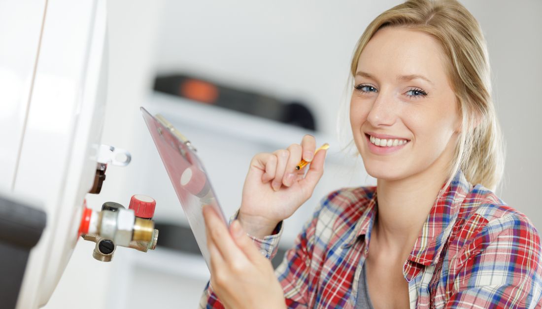 _SmartHeating's tweet image. We want to help you make sure that your new boiler’s here to stay - that’s why all our boilers come with a #free chemical flush and filter before installation. Find out more about our great service benefits here: buff.ly/2UK4NH4 #staywarm