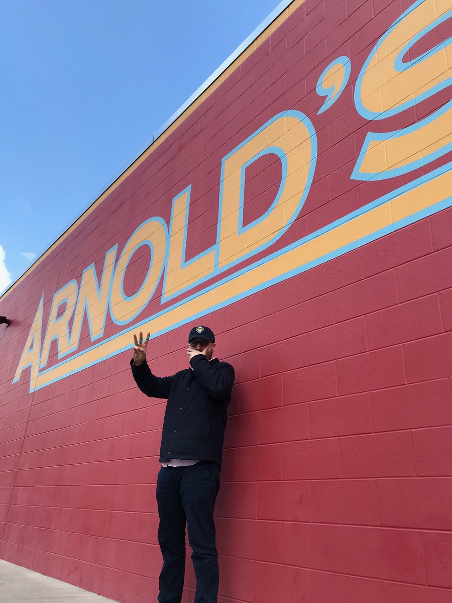 Nashville. Poised to Meat and Three. This place is life changing 🇺🇸🙌