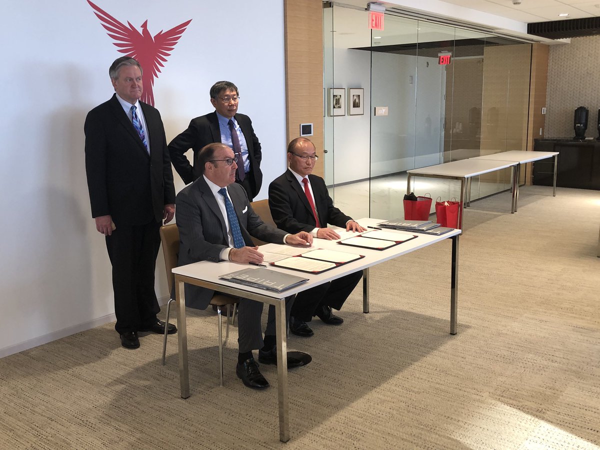 Vanessaibarratl's tweet photo. This morning @atlchamber &amp; the importers &amp; exporters association of #Taipei signed an MOU to further enhance trade &amp; business connectivity between the Metro Atlanta region &amp; Taipei &amp; to of course also share some @ATLUTD sports gear #orbatl #globalcity @ATLSisterCities https://t.co/KDuJowgr8Z