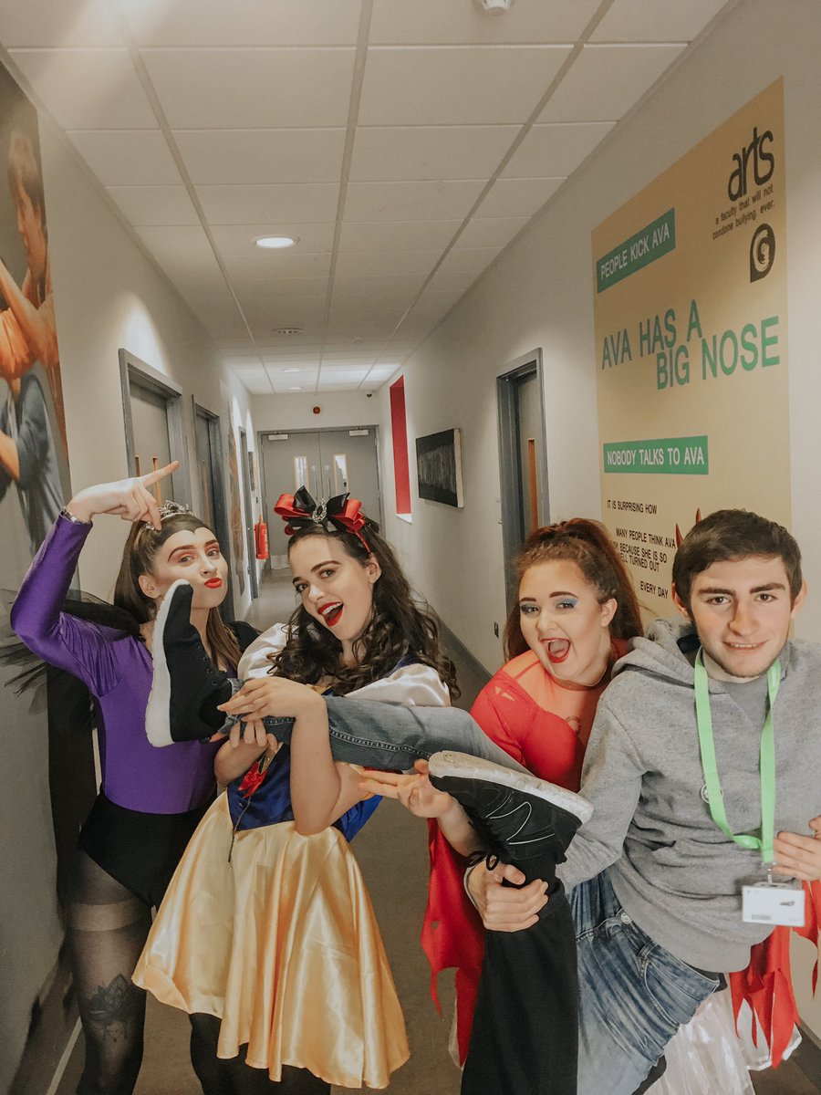 ItsBethAmber's tweet photo. We won #intercoll19 for the second year in a row congrats to the rest of my performing arts family 🌹❤️🌹 @gicreativearts @GIFHEPARTS @gifhe https://t.co/2ZIoVMPESN