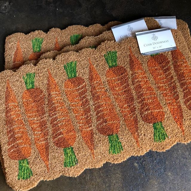 sammysoapSTL's tweet photo. Orange infatuation continues! Carrot Coils for Spring. 🌞🥕👒🥕🌱🥕
#thinkspring #carrot #eatyourvegetables #porchsitting #sammysoap #sammysoapstl #home #homedecor #garden #porch #springgarden #doormat #rug #coilrug #springcoil #springtime #gardenersof… https://t.co/z4d3d0fScU https://t.co/PbAac0tTDx