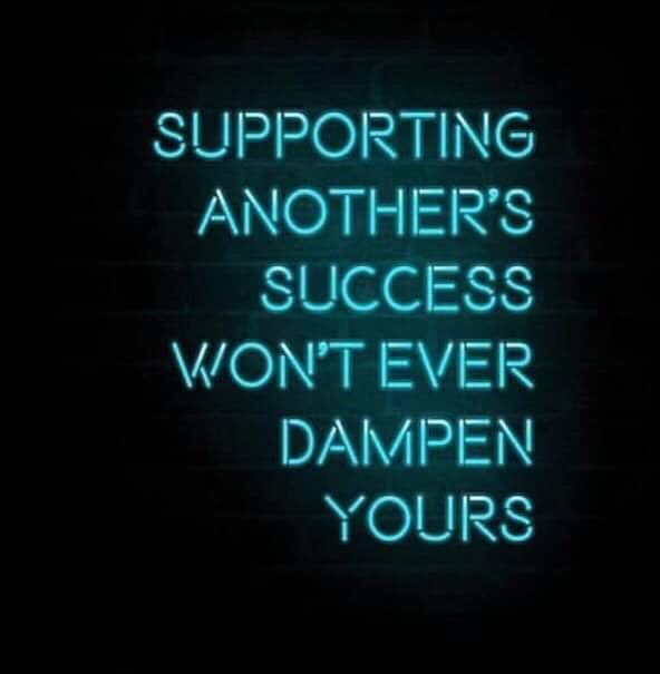 GravitasMusic's tweet photo. SUPPORT ❤️👊 It’s a mindset and a way of life. When you lift others, you lift yourself. It takes a second to flip a switch in your brain from envy to admiration, from self-doubt to inspiration. Let others inspire you. We can all be GREAT 💪🙏❤️ #elevatingminds #gravitasrecordings https://t.co/OsVbe4kefA