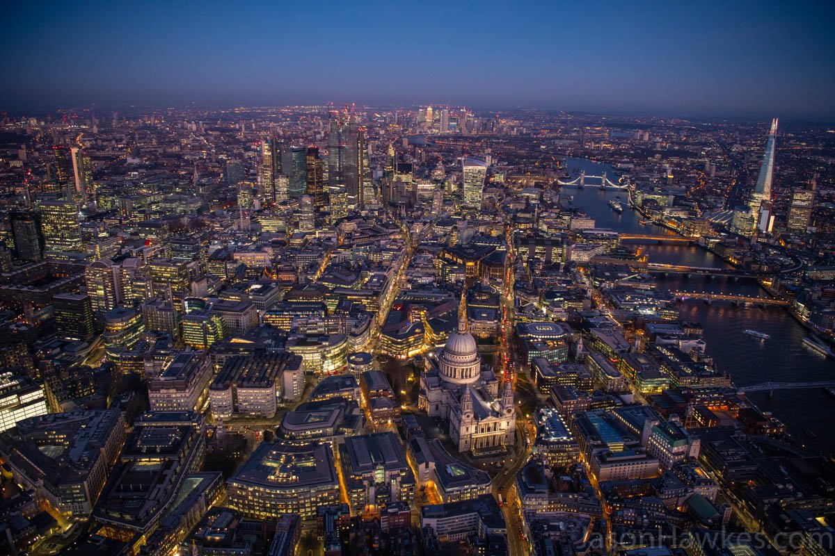 jasonhawkesphot's tweet image. Late dusk view up over #Cheapside, #CityofLondon, #StPauls, #London @StPaulsLondon @One_New_Change #aerialphotography