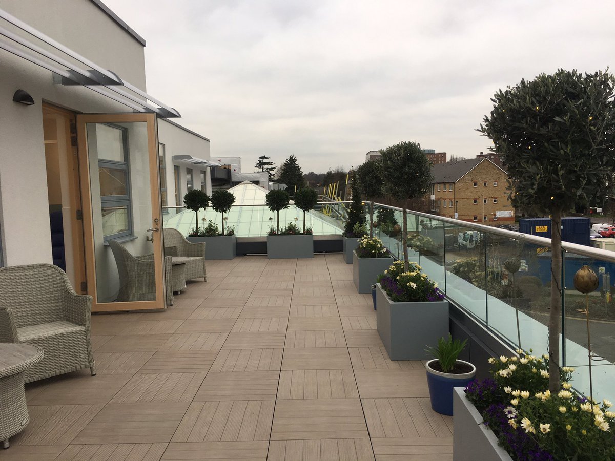 K_and_R_NHS's tweet photo. How exciting...anyone know where this new lovely space is in the hospital will soon be open to our haematology patients @KHFTCharity #TeamKHFT #KHFTproud https://t.co/5eIEMqyEIN