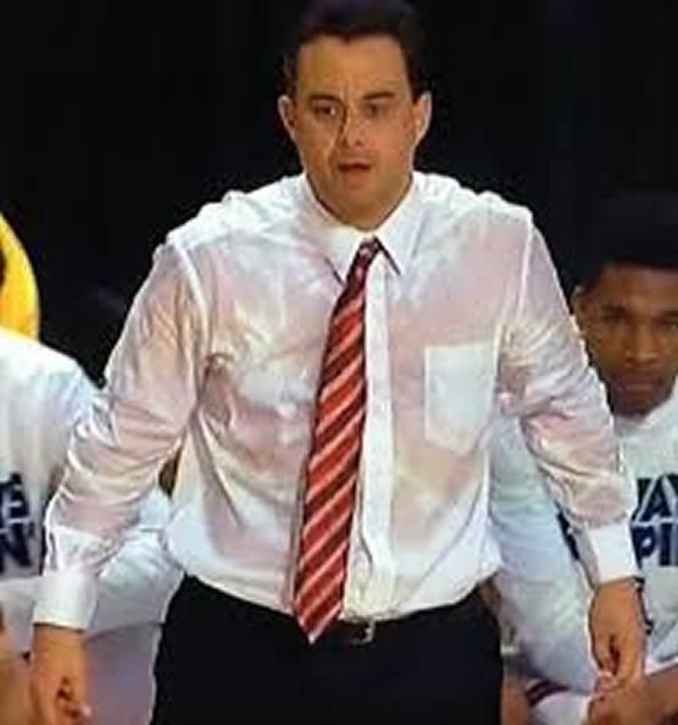 _rickpitino's tweet photo. Actual image of parent 2 https://t.co/2HU9wIGocy