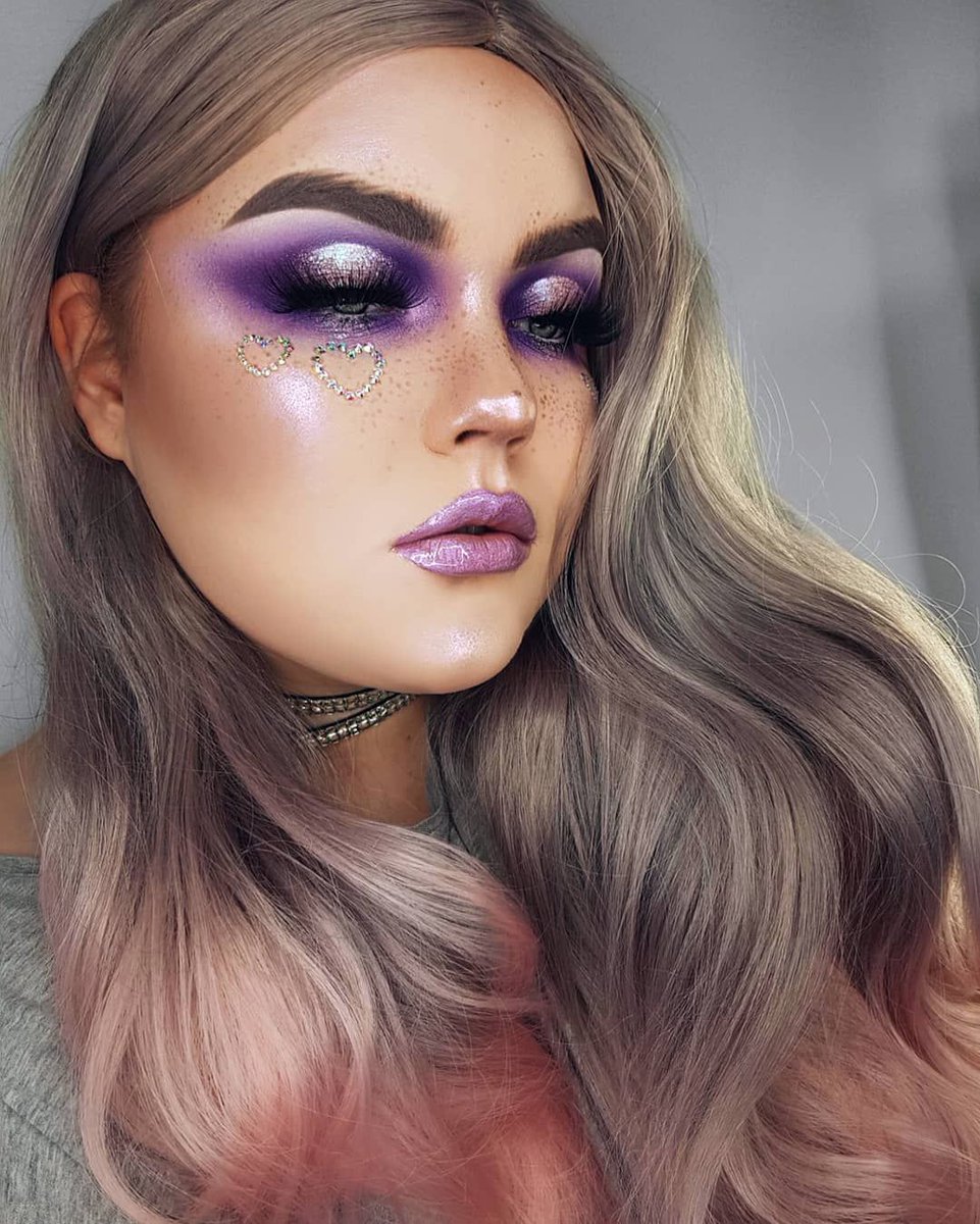 SC_Cosmetics_UK's tweet photo. This look by @bangtsikitsiki is incredible 💘 

#pinkmakeuplook #purplemakeup #eyeshadowlook #colorfulmakeup #makeupoftheweek #cutcrease #makeupartist #makeuplook #makeupparty #makeupart #makeupobsessed #fullglam #makeuplife #makeupoftheday https://t.co/esBFoQXHF6