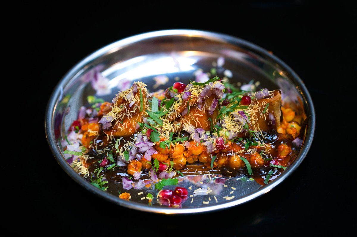zamahove's tweet photo. One of our tasty #vegan starters is Spicy Samosa Chaat, potatoes and peas spiced with ajwain seeds; it's so good we decided everyone should be allowed it, so there won't be a vegan test if you order it (anymore).
#zamahove #punjabikitchen https://t.co/UtNYYHK8kq https://t.co/bbUSuLfzUX