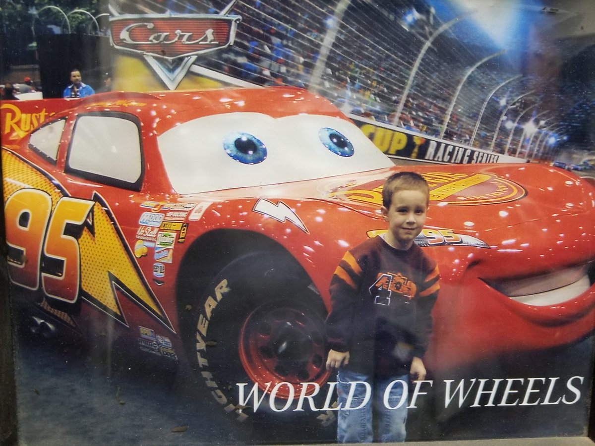 billsspeedshop's tweet photo. #ThrowbackThursday
Billy Knippenberg III (Little Billy)
#BKM #JustGonnaSendIt #CycloneGraphics #BillsSpeedShop https://t.co/hFYBNIdwo6