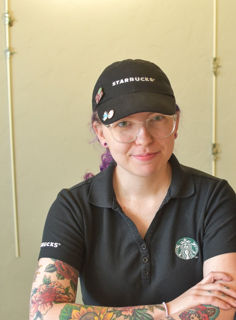 OUCampusDining's tweet image. Congratulations to Carlie Lucas from the OMU Starbucks! She had the highest score at the District Starbucks Barista Championship. ☕️ #SoonerFed #SoonerPrOUd