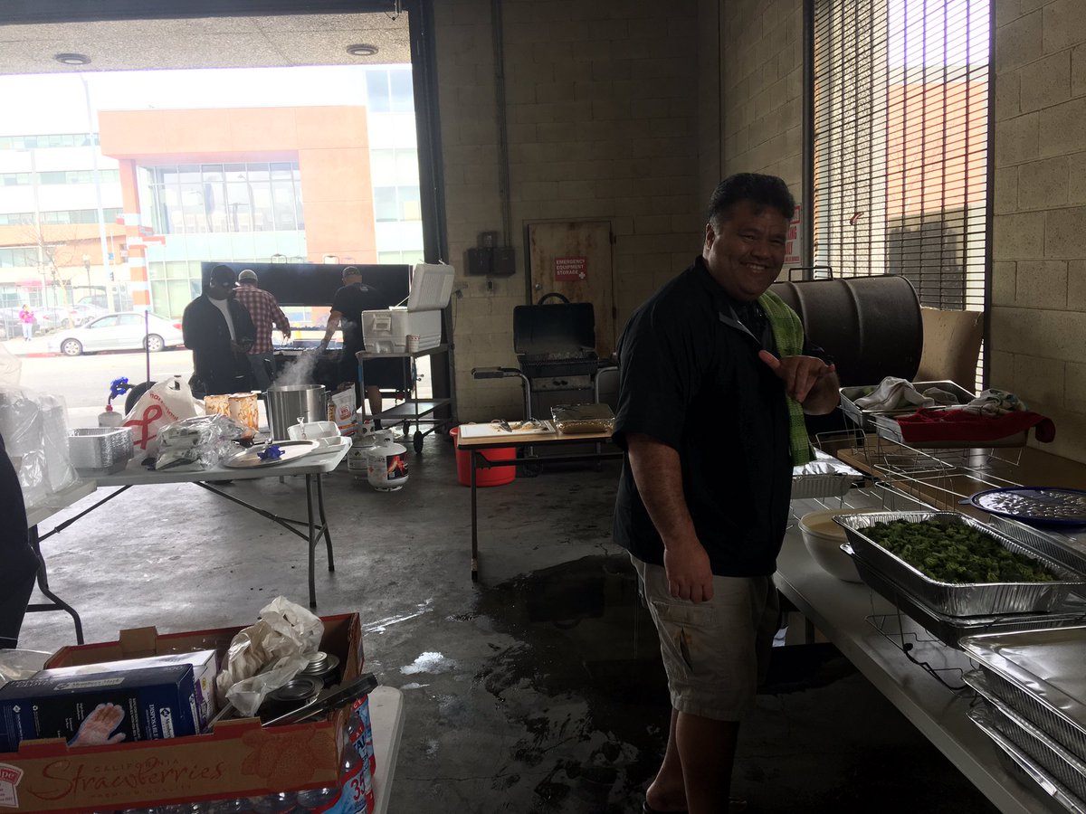 LASDViera's tweet photo. Sgt Manumaleuna has the Best #BBQ in @CountyofLA !! Come to #MetropolitanCourt today 10am - 130pm or until sold out for this incredible BBQ at the Vehicle Inspection Center. Come and support @CourtsLASD B2V Running Team. https://t.co/dCrZMzI309