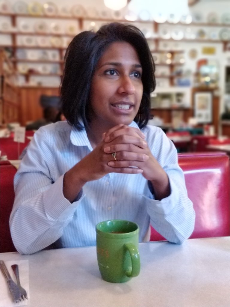Our #femalefounder, @perfectlyprabha, having a morning coffee with the #founders of @movementxinc. 

Prabha's found a like-minded community in #PDX. It's one of the most important discoveries for a sole entrepreneur: your #tribe. 

#biketoboardroom #madeformovement #designpnw