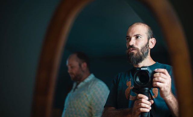 boxing_films's tweet photo. Hoy #selfie con estilo
.
#filmmaker #videomakers #azules #blueset #inset #filmset #canon #beard #lovemyjob #publicidad #publicity #spot #autogestor #freelance #filmandphotography #creative #locations #production #productores #director #directors #selfemp… https://t.co/O52J5Cify7 https://t.co/jLhVq0xFuD