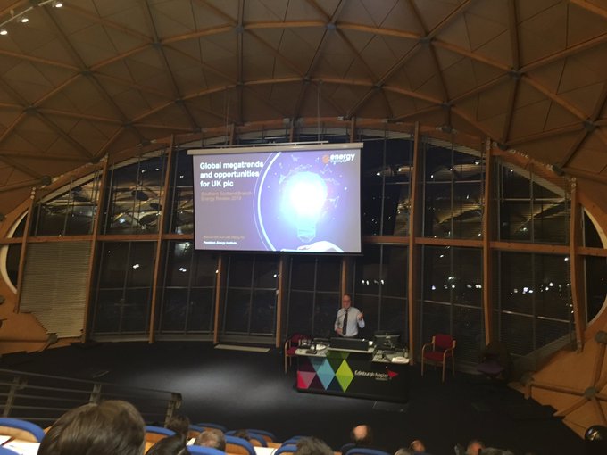 pic.twitter.com/41IpviQ7yY