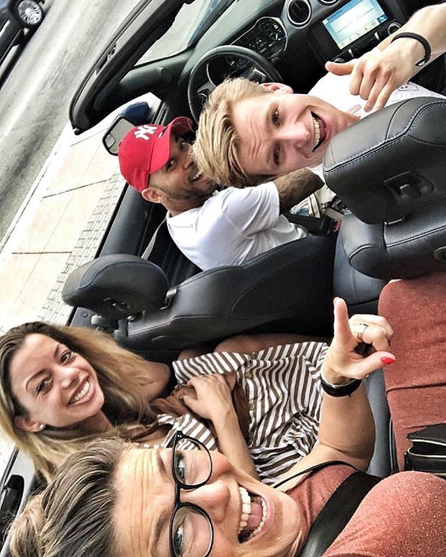 ByQuincy's tweet photo. My squad! https://t.co/LiSeUXgaTb https://t.co/0QDA2hAF4Y