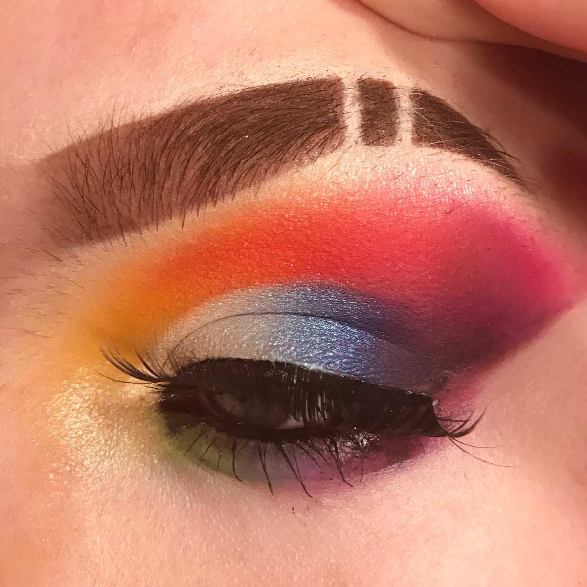 KayleeG36975715's tweet photo. Edited and Normal #jamescharlespalette #Morphe #JamesCharlesXMorphe follow my insta for more makeup_looks.bykay https://t.co/nkMVZayuBh