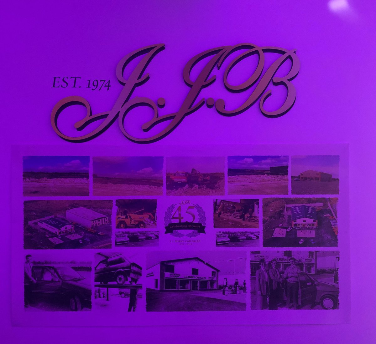 frankbyrnesauto's tweet photo. Happy Birthday to J.J. Burke Car Sales on their 45th birthday in business in Ballinrobe 🎉🥳
Delighted to be part of it 👍 and we even had great live entertainment from the X-Factor's Brendan Murray - Music ⭐️🎶
#JJBurkeCarSales #45YearsInBusiness https://t.co/azg3qXB0CZ