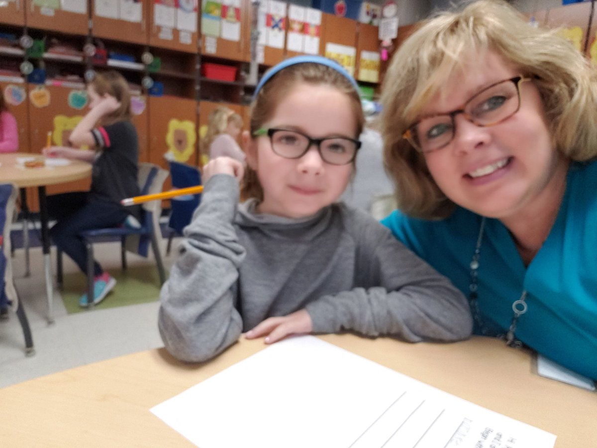 mrs_anderton's tweet photo. Helped out with Jr Lighthouse this morning. Mrs. Styer helped us to prepare for Leadership Day! Thanks for the treats! @AndreaStyer! #7habits #focusedkids https://t.co/9Drh3KABgK