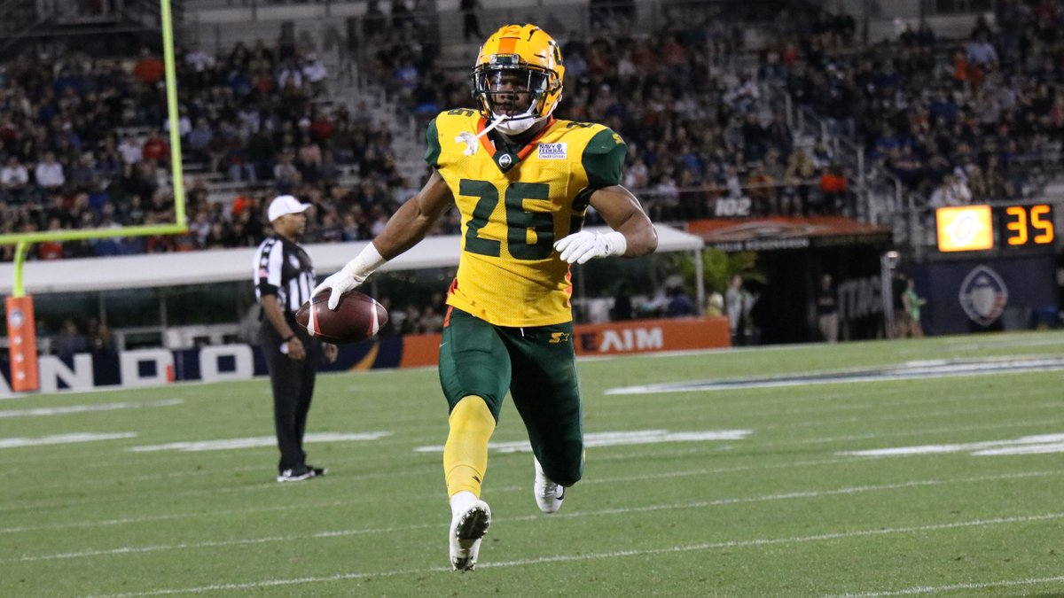 aafhotshots's tweet image. “He understands the protection game better than anyone I’ve been around, especially as a running back.” Coach Neuheisel on @lilpressley being a complete football player. 

📰:bit.ly/2TTtC79