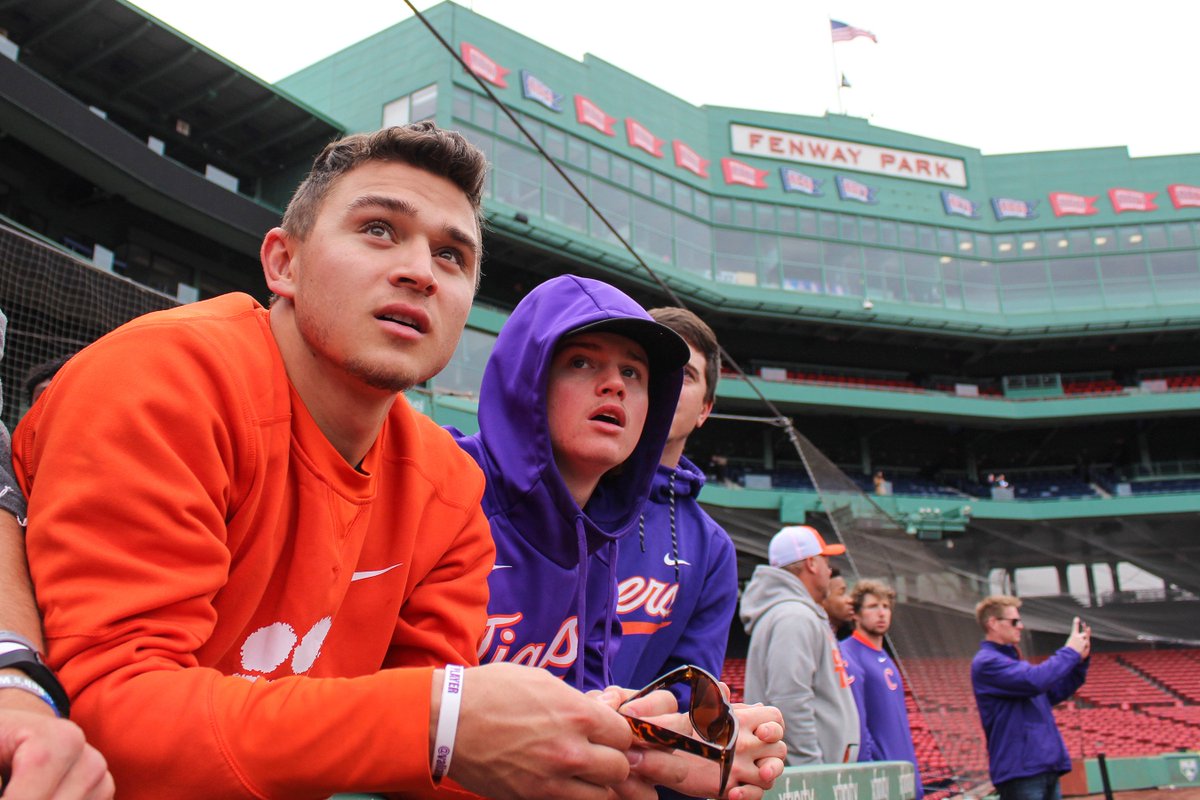 ClemsonBaseball's tweet photo. Made it to Boston! ✈️🐾

Before we practiced, we made a pitstop...

@RedSox

PHOTOS - https://t.co/rT8s0BItEp https://t.co/aDNYJ6AMHs