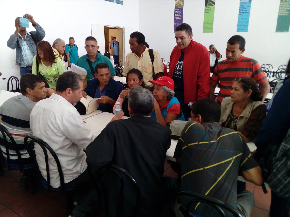 mreyesPSUV's tweet photo. Hoy Aragua dijo presente en el consejo federal nacional de Sinafum @RMarcoTorres #DiaMundialdelSindromedeDown #AraguaPotencia https://t.co/jMZUw1piEz