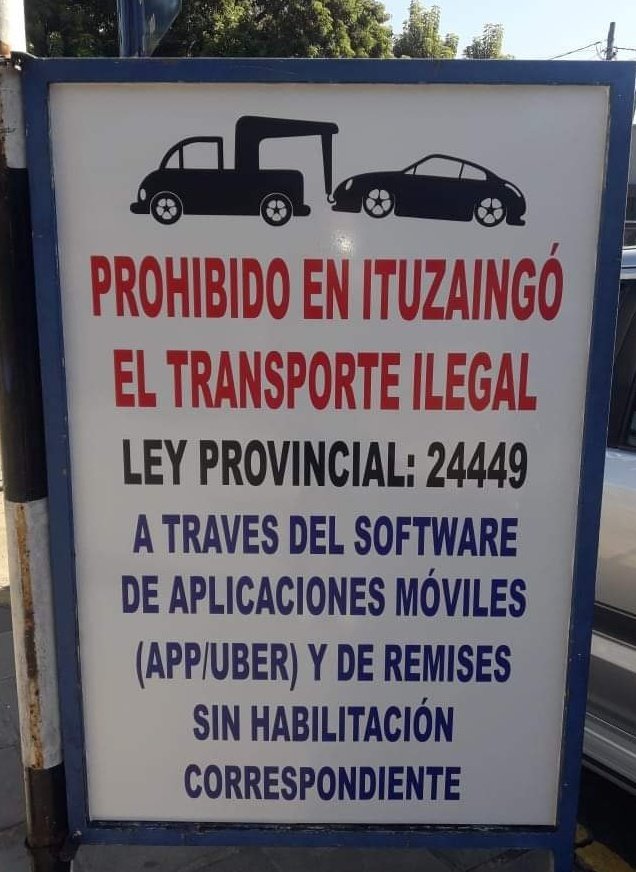 TransitoTwiit's tweet photo. AHORA #ITUZANGO PROHIBIDO UBER. UN EJEMPLO A SEGUIR PARA LOS INÚTILES Q NOS GOBIERNAN EN #CABA #RenunciaMendez
#BuenJueves @horaciorlarreta @juanjom @diegosantilli #BajenElGasto #CambiandoJuntos #Temer #carrioenddm #EllaVuelve #Tribunales Fuerza Cristina #SalveseQuienPueda https://t.co/iCMEuVYIIG