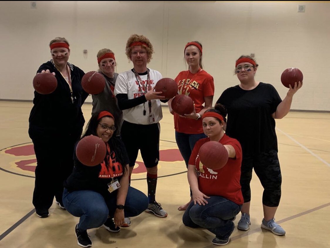 vlferrari's tweet photo. 18 rounds of teacher vs student dodgeball should make for an interesting tomorrow. #notenoughadvil #itwasfunthough https://t.co/AVkfcG7uOg