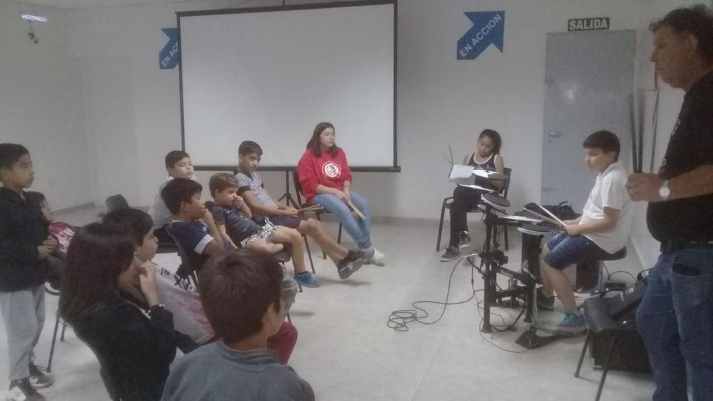 Cepla250's tweet photo. Batería https://t.co/XJsib8FRpD