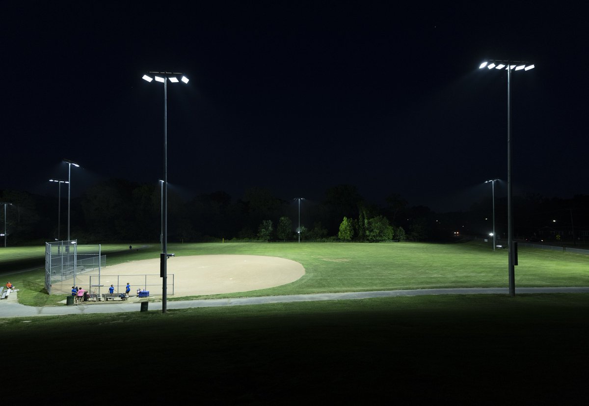 MuscoLighting's tweet image. Are reliability and glare control top priorities at your field? Find out how #Musco can help meet your top priorities with the help of our experienced Team and customized solution. bit.ly/2Hz5Kyk