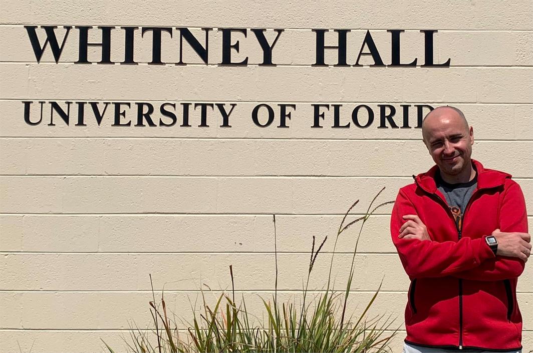 Whitney_Lab's tweet photo. Last day at @Whitney_Lab for Max Maronna, postdoc from André Morandini's lab at the University of São Paulo. Max assembled 4 genomes over a month-long visit in the #RyanLab and has fit right in with his love of gelatinous creatures and their DNA. https://t.co/s18NSDTt1Z
