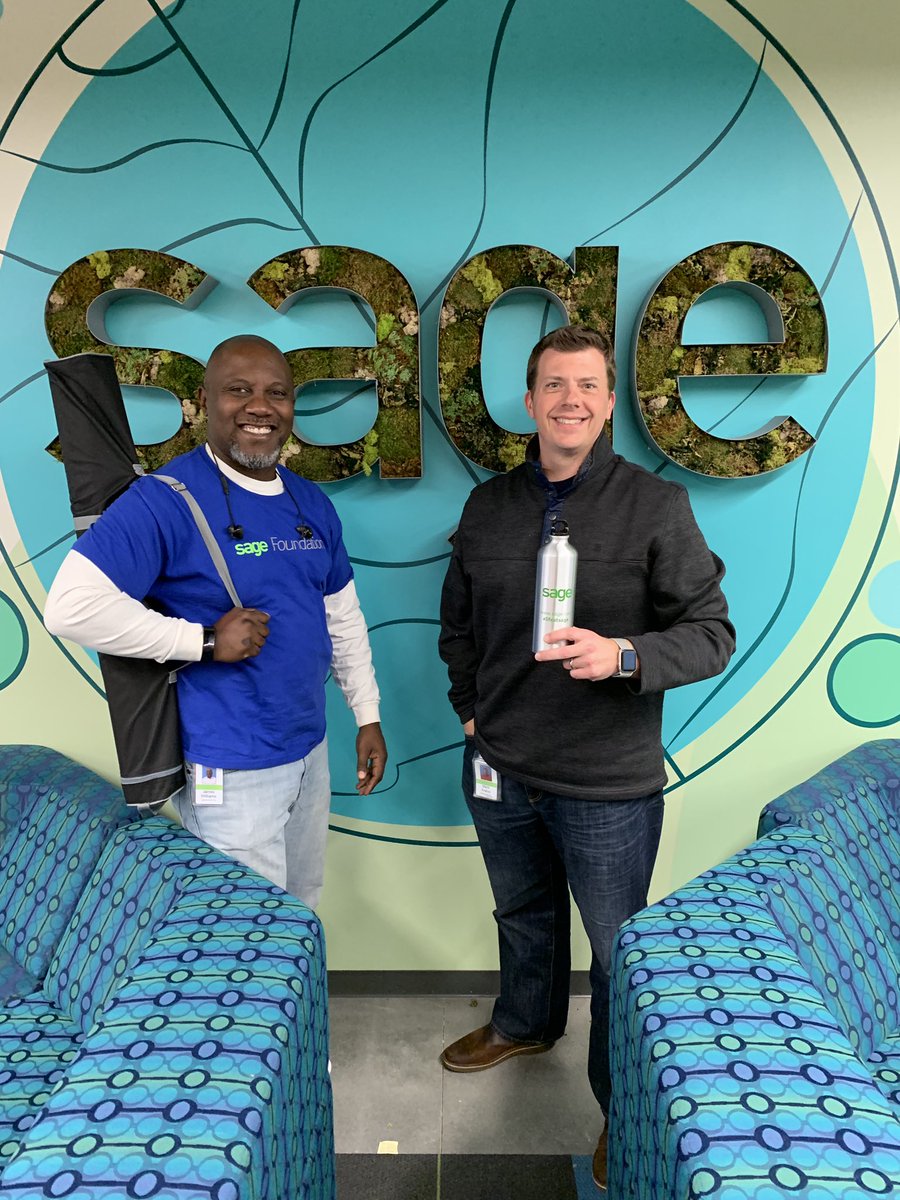 TopRecruiter007's tweet photo. Sage is at it again.  Very busy career fair and very engaged students.  Great event  @GwinnettTech #gwinnetttech #gtcproud #lifeatsage @toprecruiter101 https://t.co/xyaFJYyx86