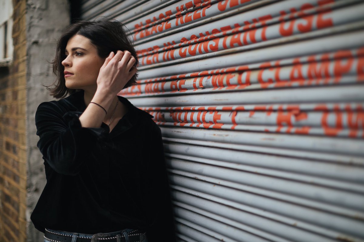 Thanks so much to <a href="/AngryBabyMusic/">Angry Baby</a> for making me their featured artist this week! Check out their blog post here angrybaby.co.uk/hattie-briggs-… and give them a follow. They’re doing a fantastic job of promoting new music 🙌 #NewMusicThursday
📸 <a href="/ianwallman/">Ian Wallman</a>
