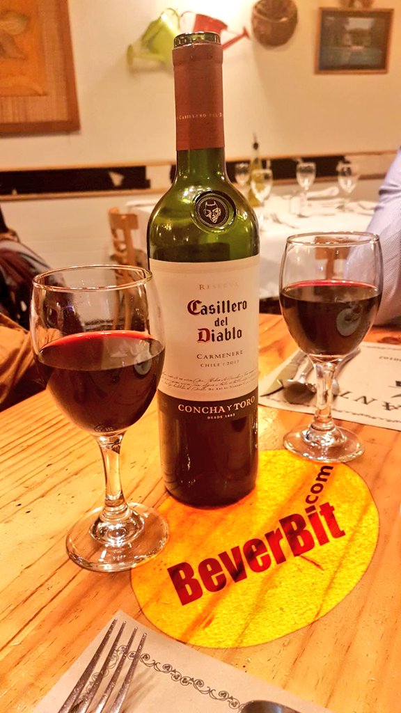 BeverBit's tweet photo. Casillero del Diablo, do you know it?

#wine 
Drink responsibly 😉 https://t.co/cliVNcLVMg