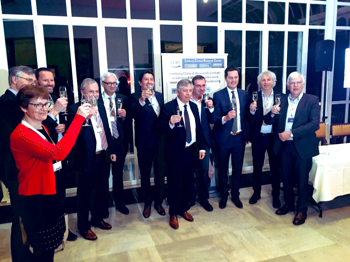 GLW_UHasselt's tweet photo. Limburg Clinical Research Center (LCRC) gaat officieel van start. Partners @uhasselt @JessaZiekenhuis @ZOLziekenhuis slaan de handen in elkaar voor ambitieus vervolgtraject van Klinisch Onderzoeksprogramma (LCRP) in Limburg. #weareLCRC #uhasselt #facGLW #Jessa #Zol https://t.co/efvZq5703p