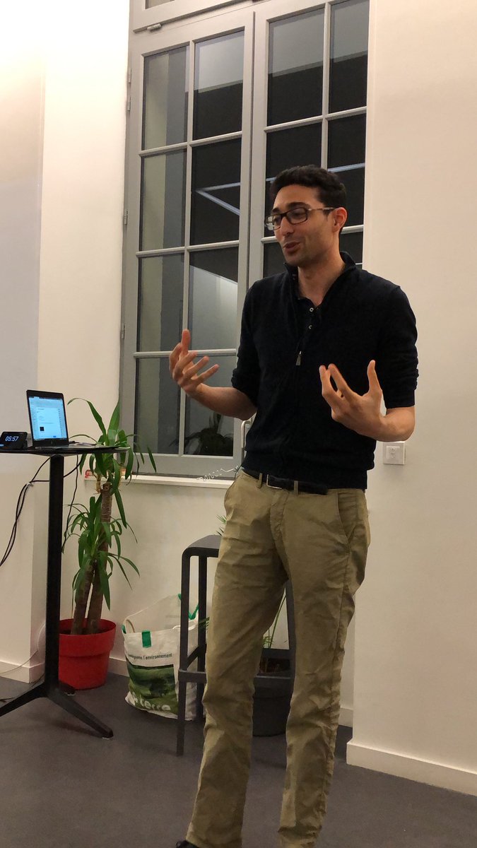 Pitch surprise de <a href="/MiliCherif/">Chérif Mili</a> pour le projet <a href="/SelfCityProject/">SELFCITY</a> pour rendre la plomberie moins douloureuse 🚰🚽🛁🔧