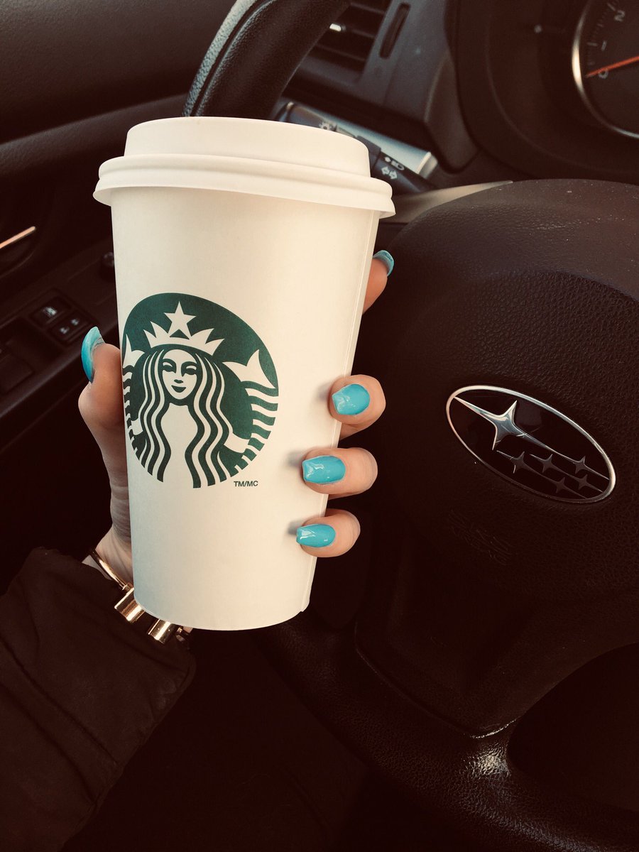 _JessNHamilton's tweet photo. Road trip tings!!!! #HelloHali https://t.co/CXDaW5chFH