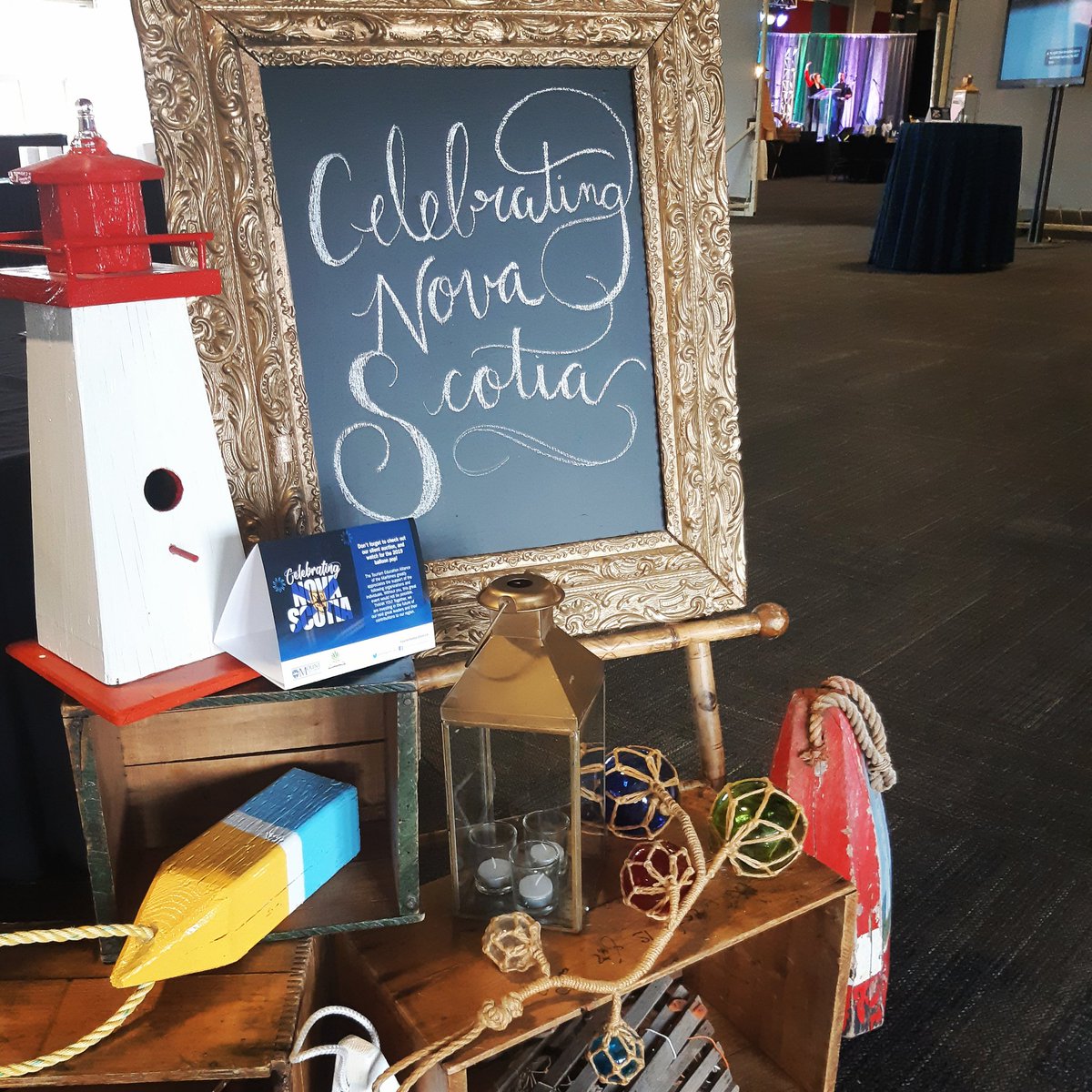 Beautiful rentals from <a href="/MacFarlandsSE/">MacFarlands Events</a> are pulling our theme together tonight! 
#NStourism #novascotia #celebratingnovascotia